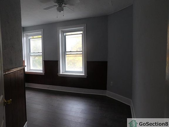 3rd image of 6322 Germantown Ave #1