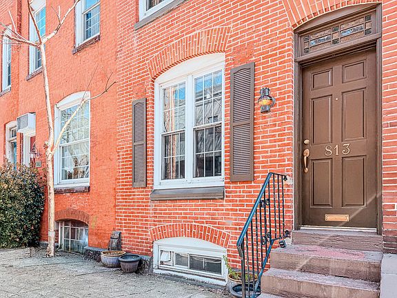 2nd image of 813 N Newkirk St