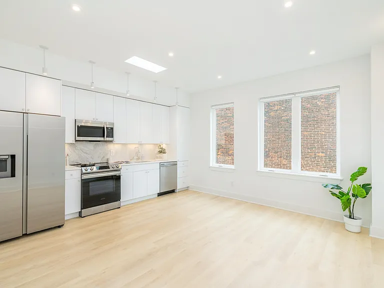 4037 Powelton Ave #4 — Photo 8