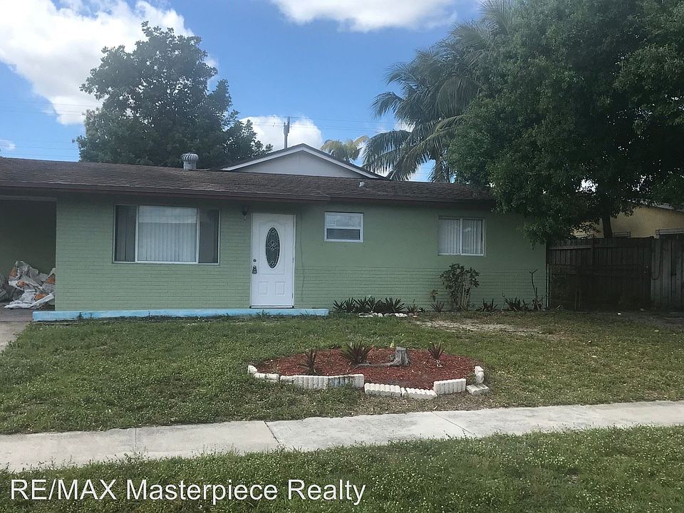 1st image of 1419 Fernlea Dr