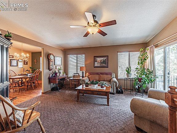 5th image of 7852 Roanfield Ln
