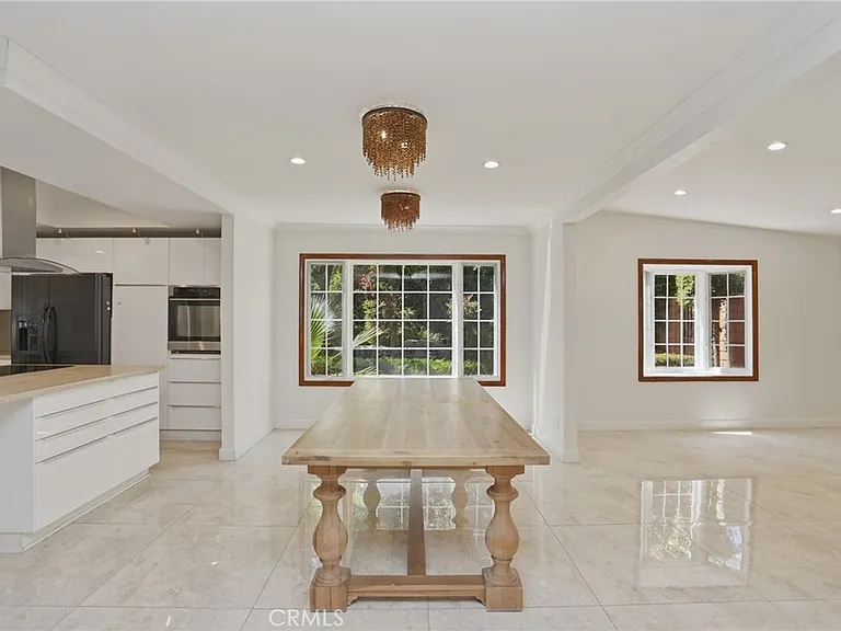16682 Oakhurst Cir — Photo 20