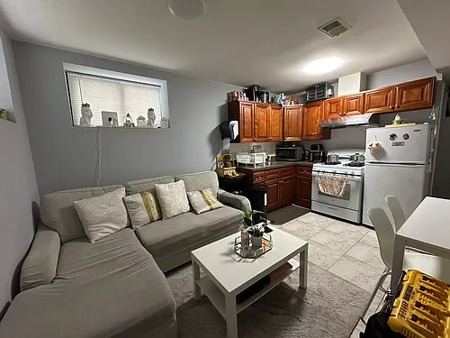 55 Perona Ln #1 Photo 1