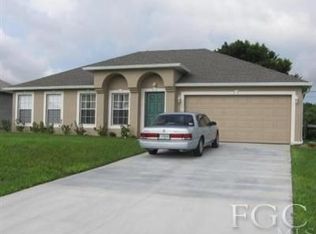 1226 NE 13th Pl, Cape Coral, FL 33909