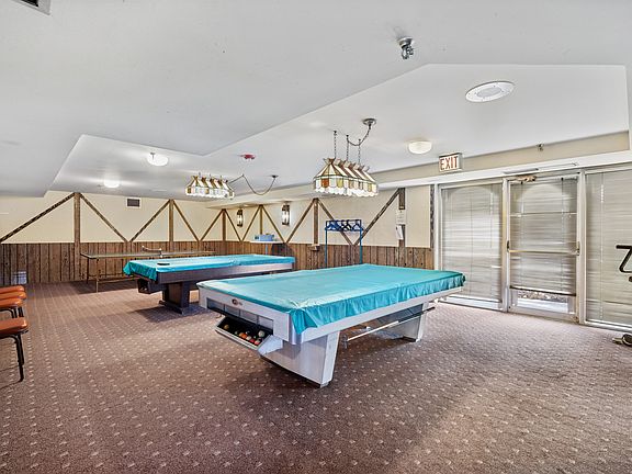 3rd image of 6400 N Cicero Ave APT 315