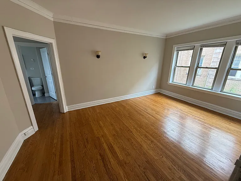 1235 W North Shore Ave #2B — Photo 3