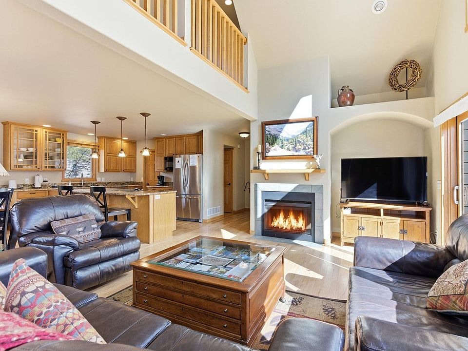 1st image of 643 Park River Pl