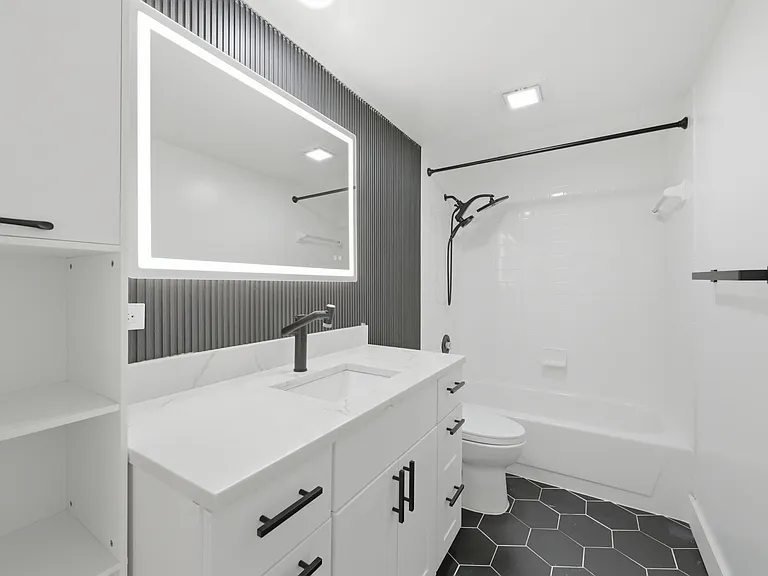 515 Green Springs Pl — Photo 14