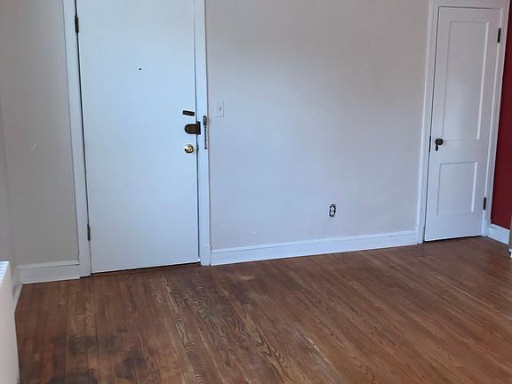 3rd image of 4515 Avondale St #1-3