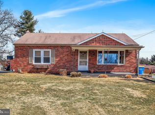 2321 Sunset Rd, York, PA 17406
