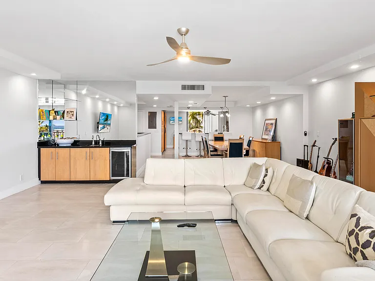 2155 S Ocean Blvd #11 — Photo 3