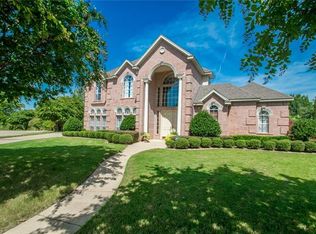 15 Royal Oaks Cir, Denton, TX 76210