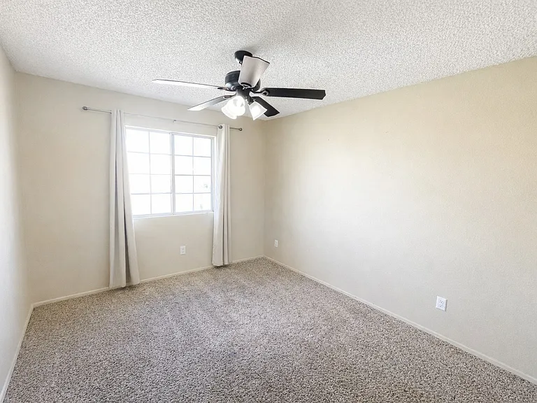 14527 Pony Trail Rd — Photo 11