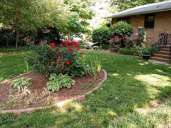 4th image of 3 Chateau Dr