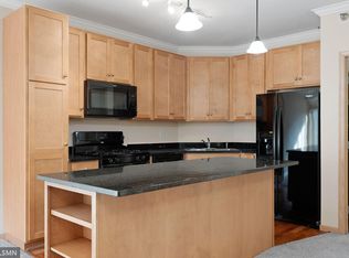 1155 Ford Rd APT 204, Saint Louis Park, MN 55426