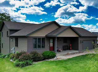 N1726 Hess Rd, La Crosse, WI 54601