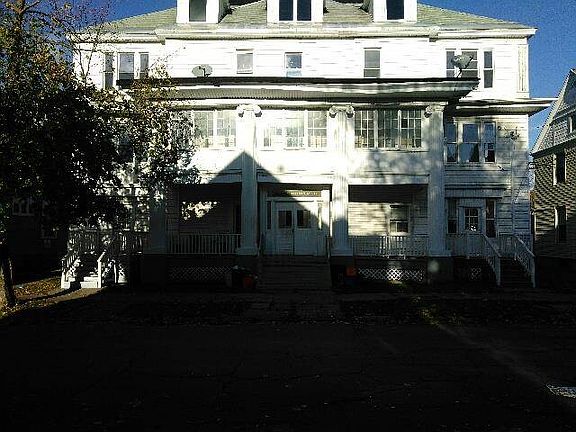 2nd image of 14-16 Watson Pl