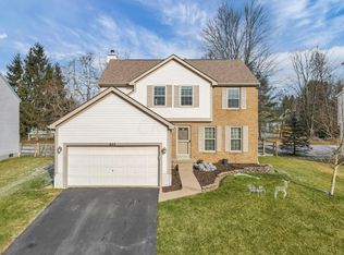 469 Wynridge Dr, Pataskala, OH 43062