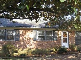 4901 Snow White Ln, Charlotte, NC 28213