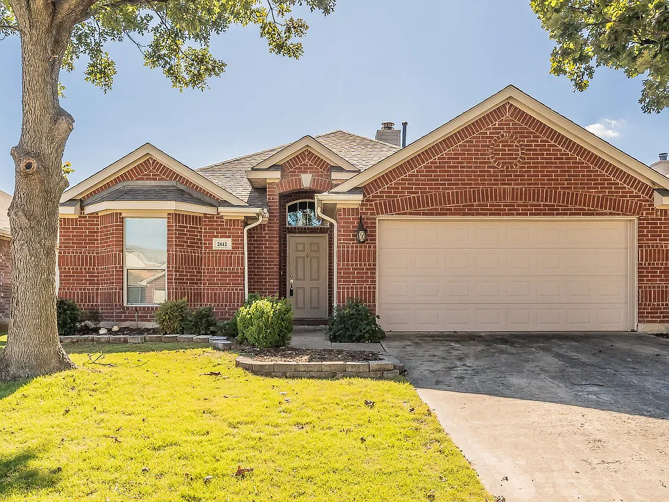 2612 Redcedar Dr