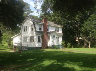 1202 Farmer St, Port Gibson, MS 39150