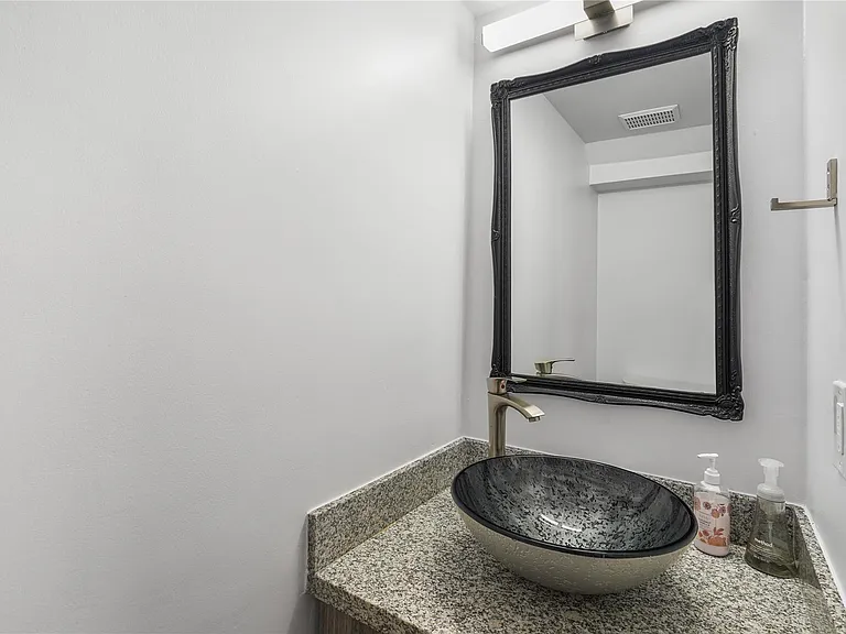 10615 Briar Forest Dr #102 — Photo 9