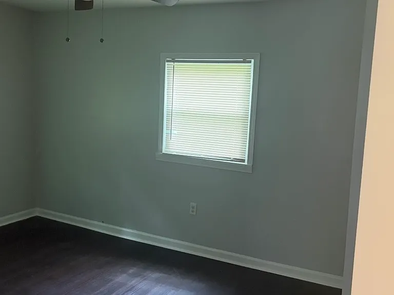 2226 Gary Ct NW #B — Photo 3