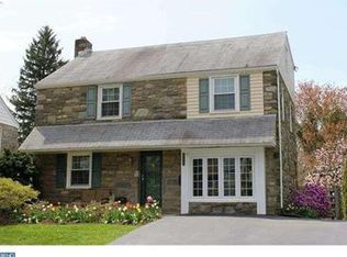 233 Lee Cir, Bryn Mawr, PA 19010
