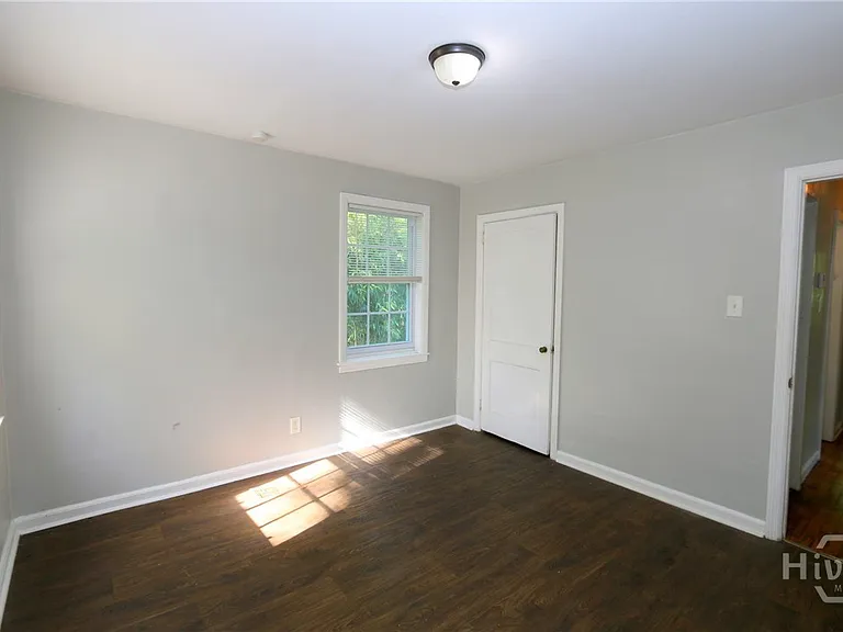 2309 Lorraine Dr — Photo 18