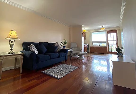 5th image of 4705 Henry Hudson Pkwy #8A