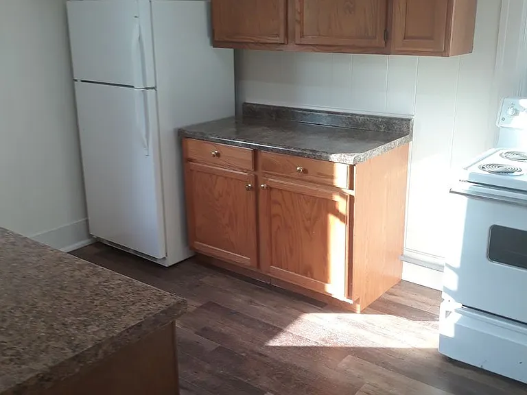 1022-2 S Conklin Hill Dr — Photo 3