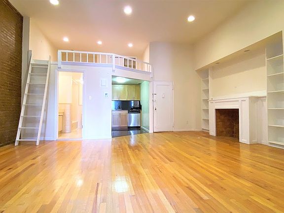 3rd image of 331 W End Ave #2R