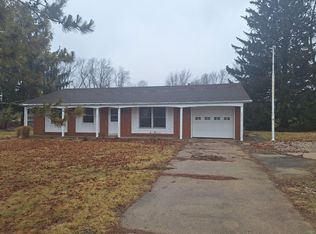 1104 E Royerton Rd, Muncie, IN 47303