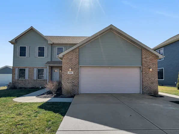 999 W Cermak Rd, Braidwood, IL 60408