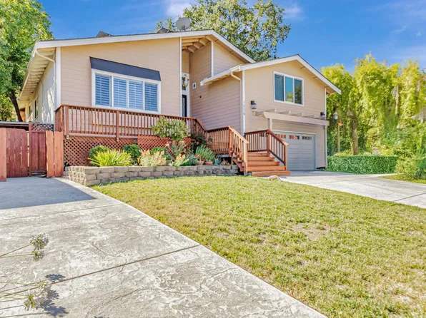 1020 Brookview Ct, Morgan Hill, CA 95037