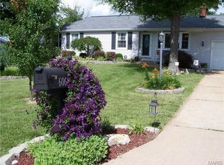 6062 Oakville Ter, Saint Louis, MO 63129
