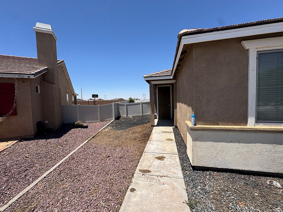 1st image of 11708 Maywood Ct
