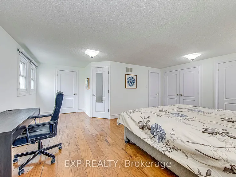 1225 Hedgestone Cres — Photo 29