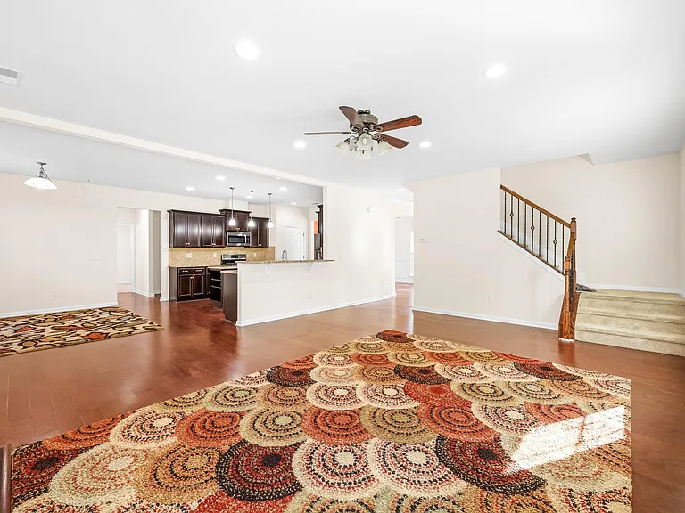 4860 Pepper Dr — Photo 8