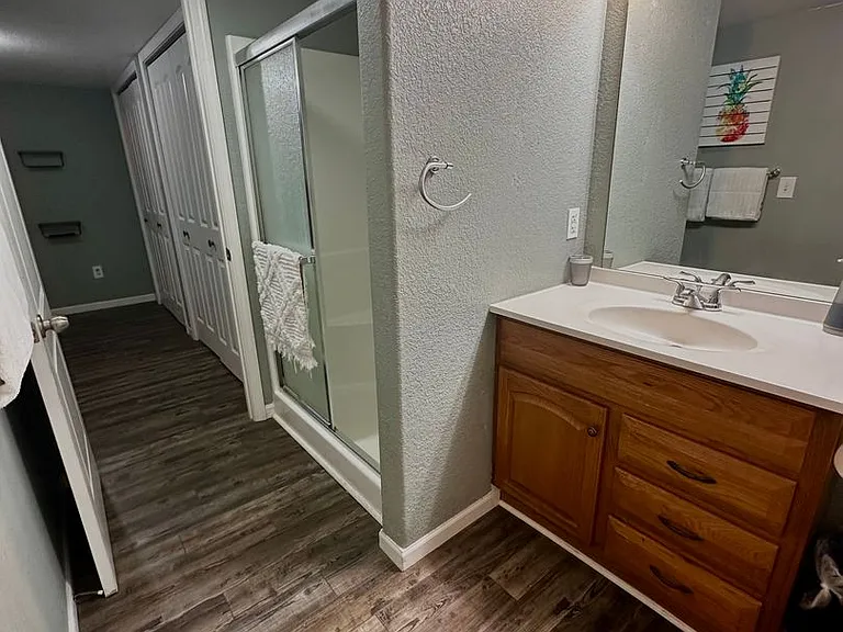 491 Short St — Photo 15