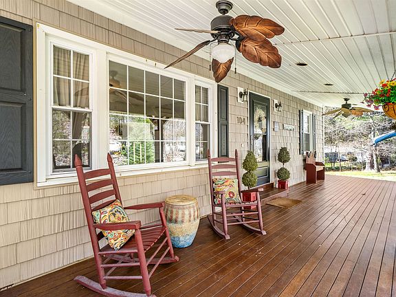 3rd image of 104 Joppa Road