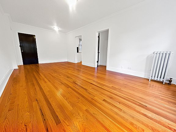 4th image of 6638 N Glenwood Ave #1