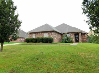 126 Parkfield Dr, Madison, MS 39110