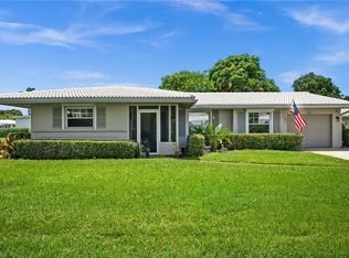 62 Lanai Cir, Naples, FL 34112