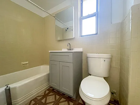 Rented by Corcoran | media 23