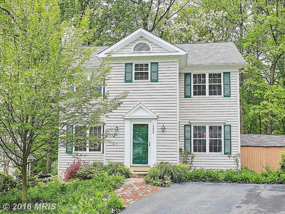 1st image of 10032 Park Woods Ln
