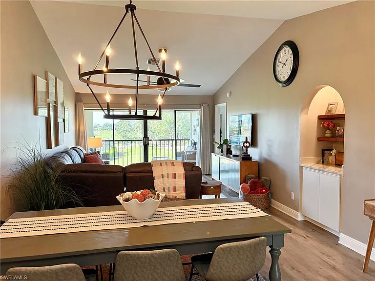 605 Augusta Blvd #14 — Photo 4
