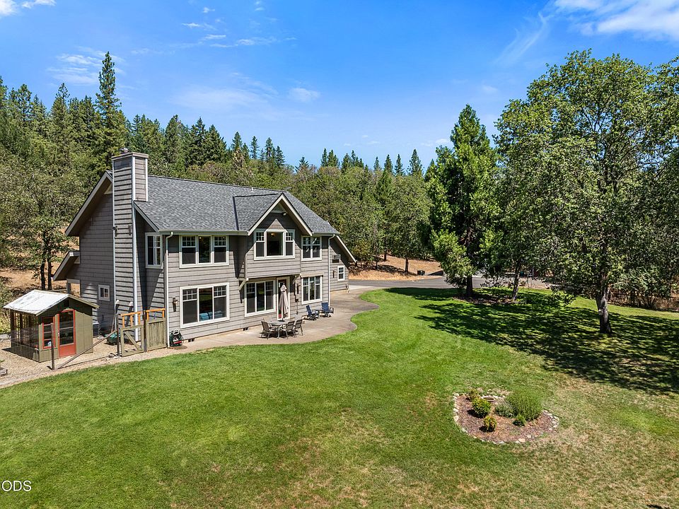 1st image of 375 Mountain Paradise Dr