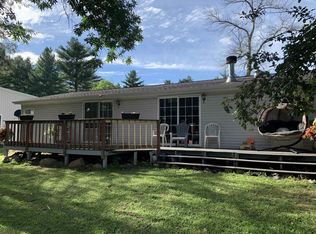 E2573 Porter Rd, Lone Rock, WI 53556