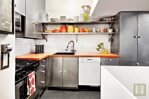 Sold by Halstead Real Estate | media 10